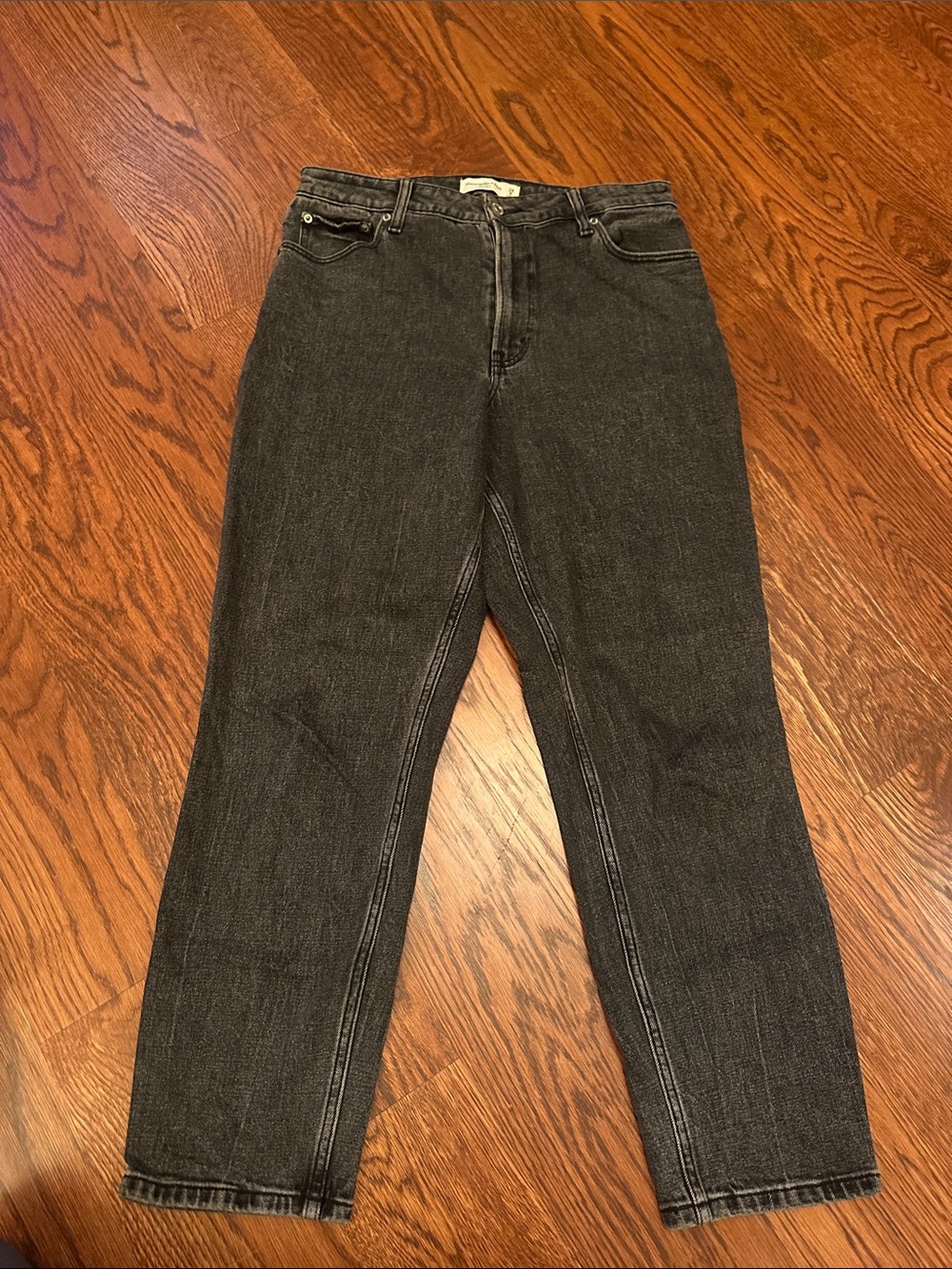 Abercrombie & Fitch Straight Leg Jeans in Washed Black